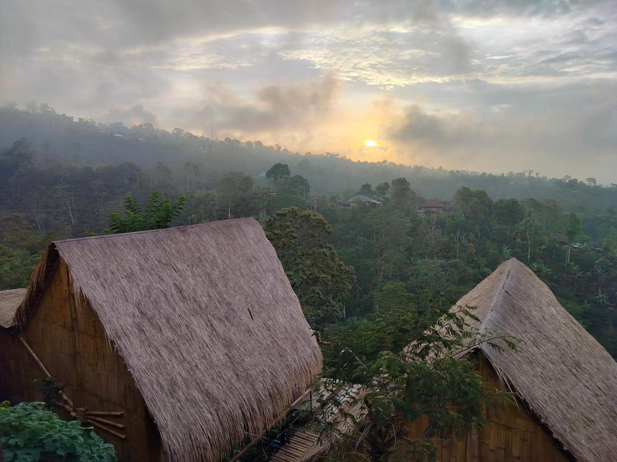 Wanagiri Sunset Glamping Hotel Gitgit Exterior foto